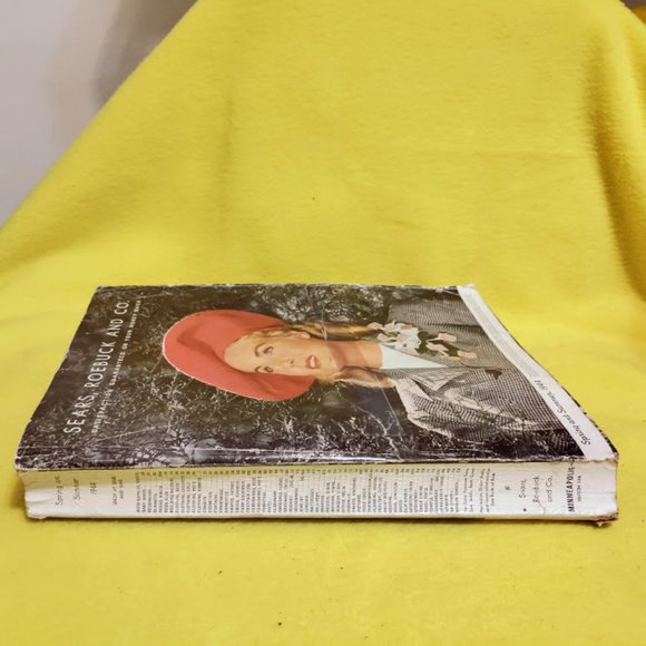 Sears, Roebuck and Co. Spring and Summer 1944 Catalog - Picture 2 of 9